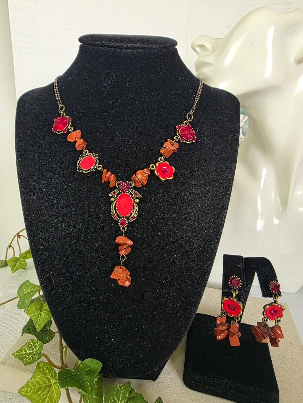 Boho Red Statement Necklace & Earring Set – Antique Brass Tone & Crystal